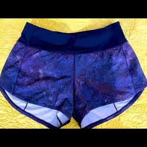 Lululemon HR speed up shorts 4” size 6 EUC